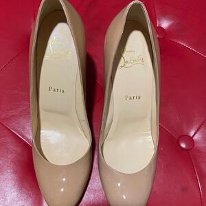Step with timeless style